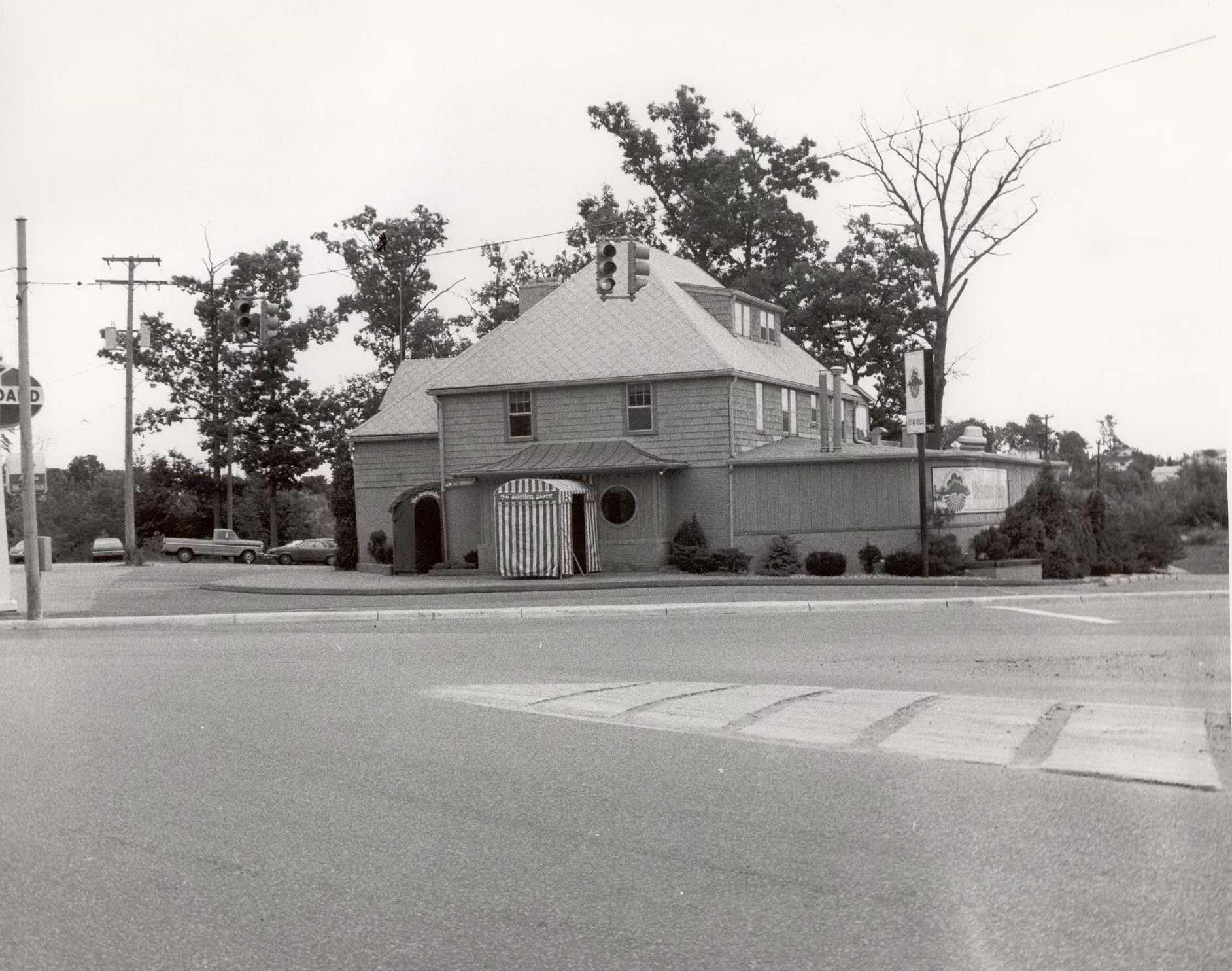 west bloomfield restaurants orchard lake road